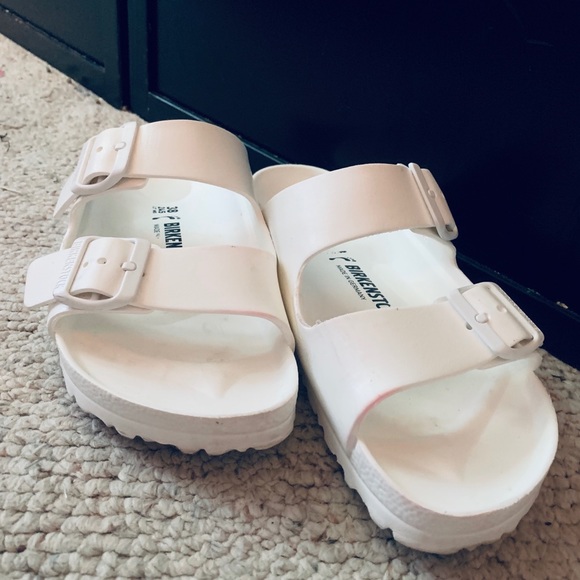 white birkenstocks urban outfitters